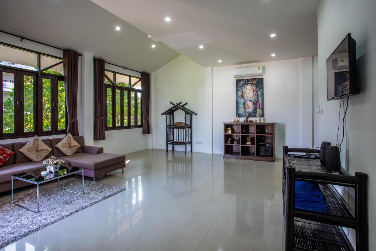 Nai Harn Brodie Rawai Resort מראה חיצוני תמונה
